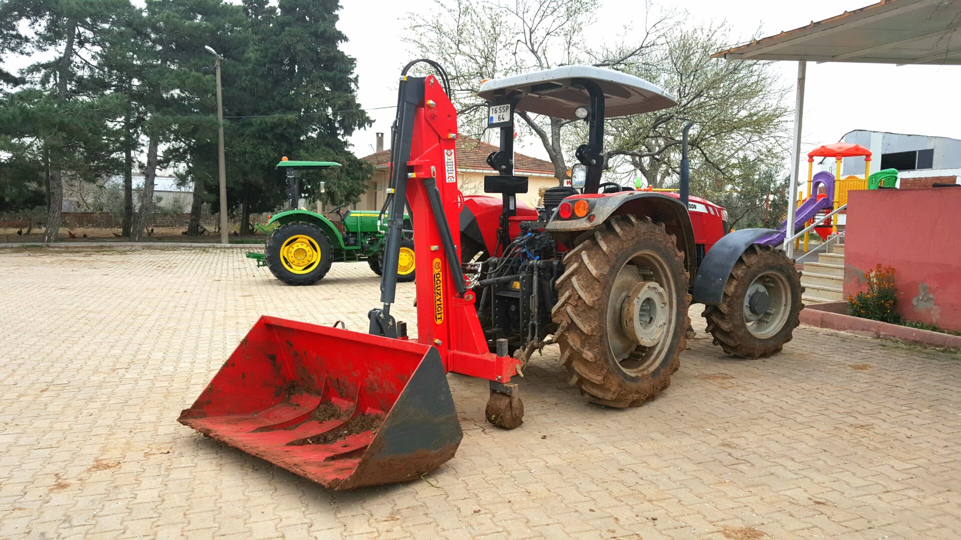 Traktor Hecklader KT5000 - Novatar Tarım Makinaları